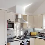 Holiday home Skylark, The Bay, 2 Bedrooms With Ensuites, Parking For 2 Cars With Ev Point, 2 Dogs Welcome *