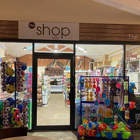 Skylark At The Bay Filey, Sleeps 5, 2 Dogs Welcome For Free Too Filey